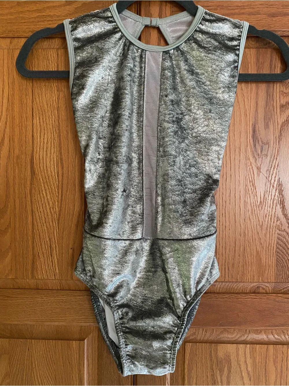 Chelsea B Girls Metallic Silver Crushed Velour Open Back Leotard Child Large